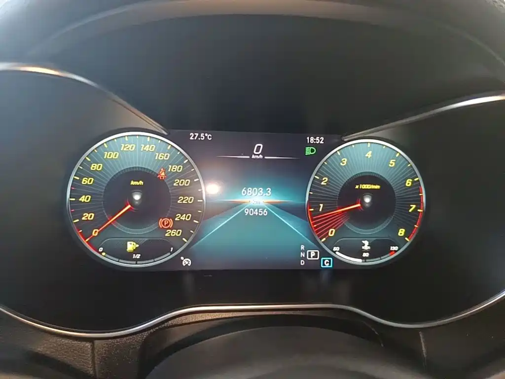 Mercedes-Benz GLC — миниатюра 12