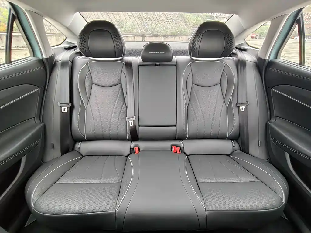 Volkswagen Passat — миниатюра 26