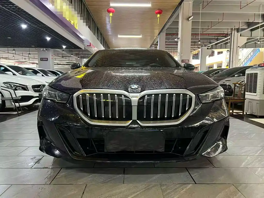 BMW 5 Series 5 2025 530Li Lead M Sport