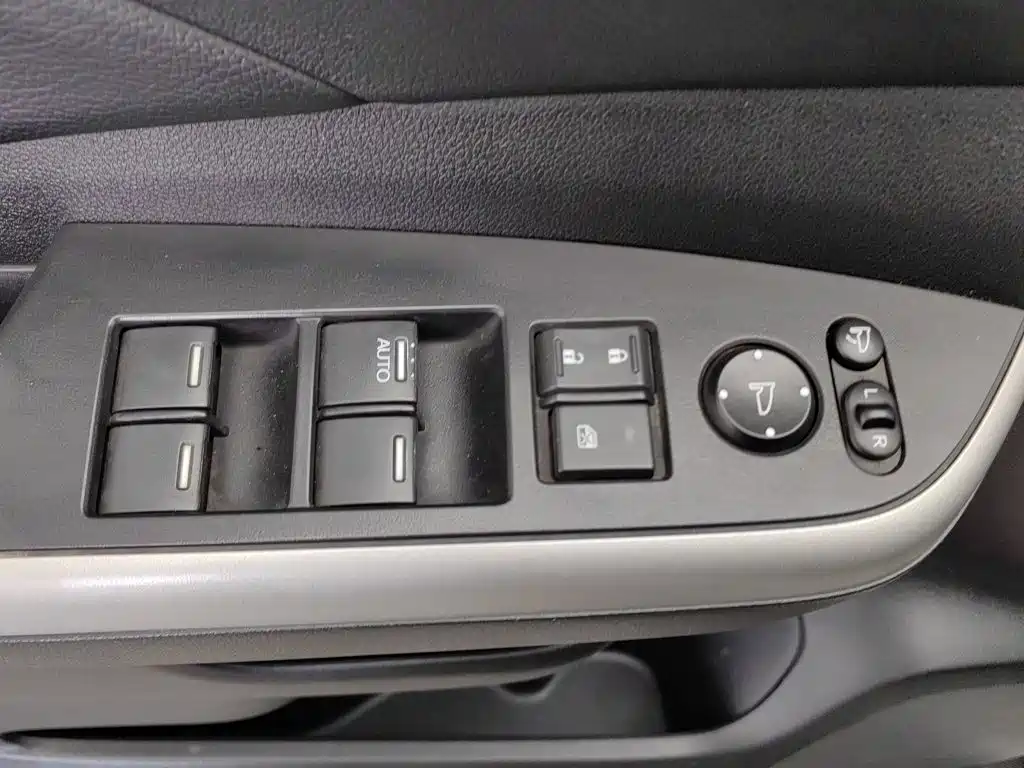 Honda CR-V — миниатюра 9