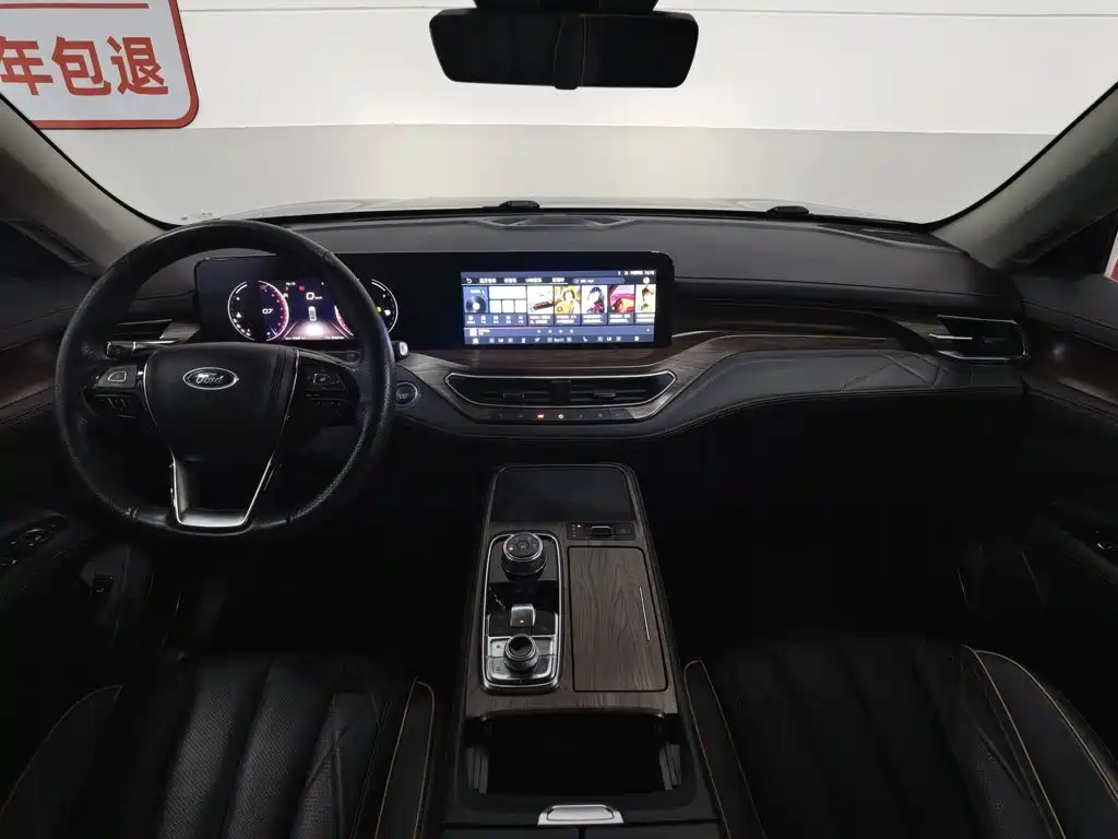 Ford Equator 2021 EcoBoost 225 7 мест（2/2/3）