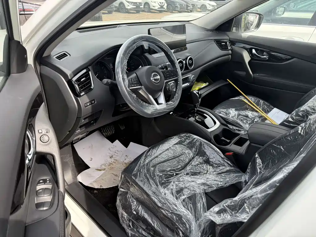 Nissan X-Trail 2025 2.0L Lead
