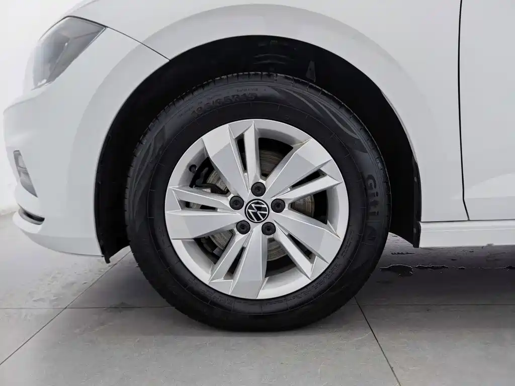 Volkswagen Polo — миниатюра 17