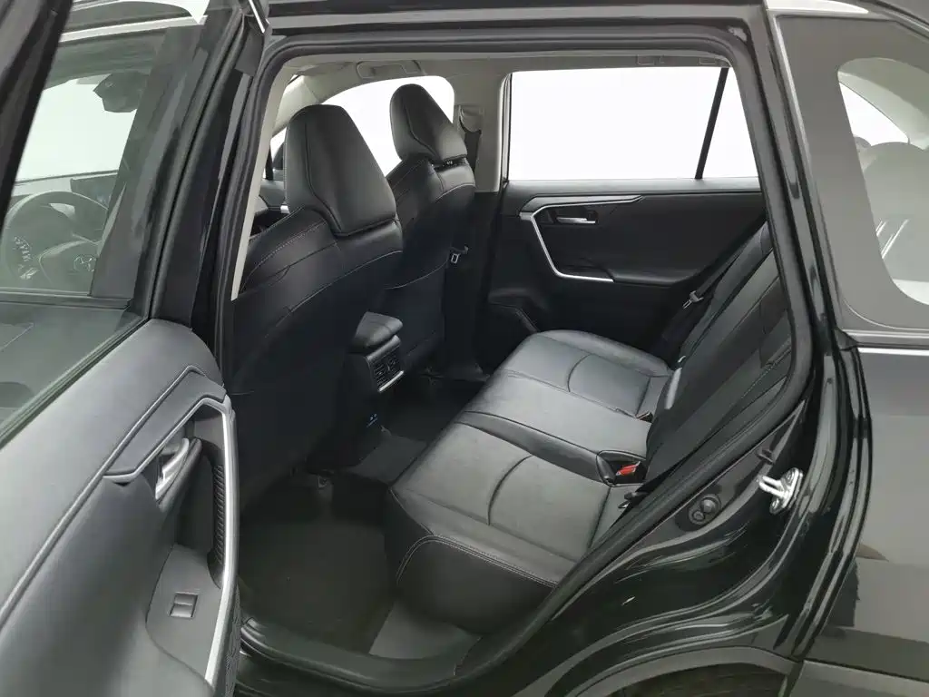 Toyota Wildlander — миниатюра 15