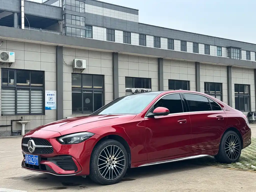 Mercedes-Benz C-Class 2022