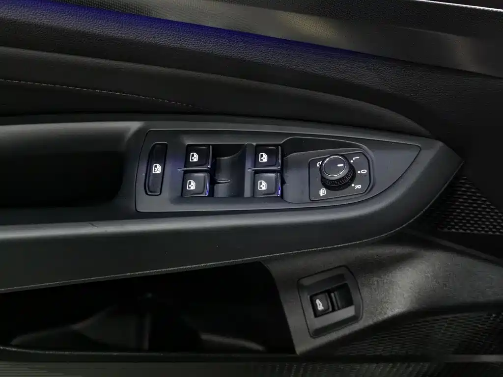 Volkswagen Passat — миниатюра 9