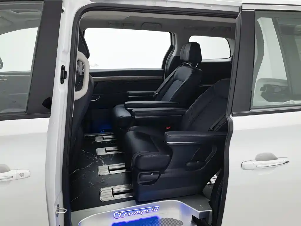 GAC Motor Trumpchi M8 — миниатюра 15