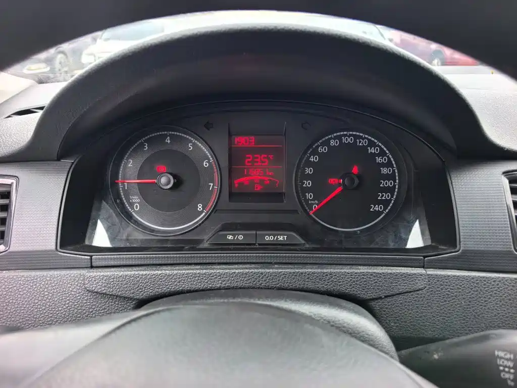 Volkswagen Santana — миниатюра 12