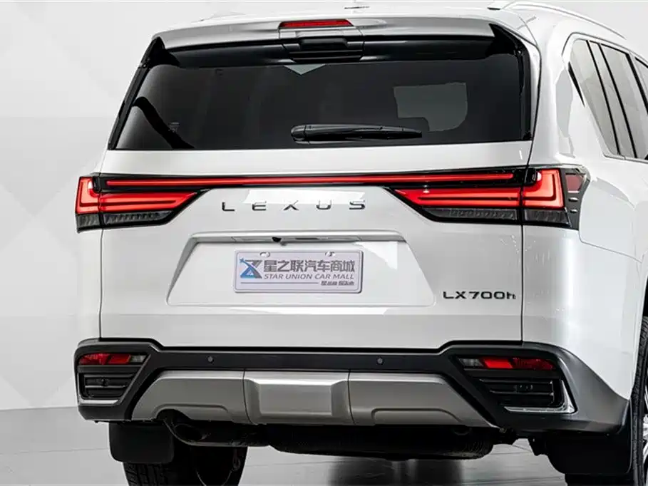 Lexus LX 2025 700h