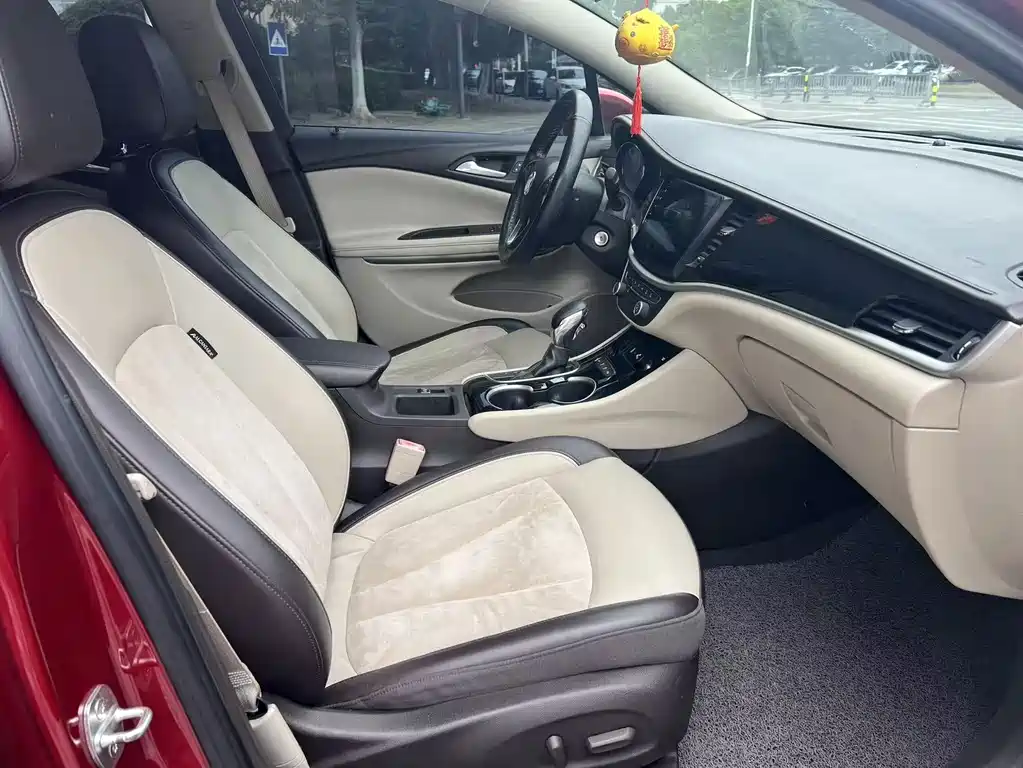 Buick Verano — миниатюра 8