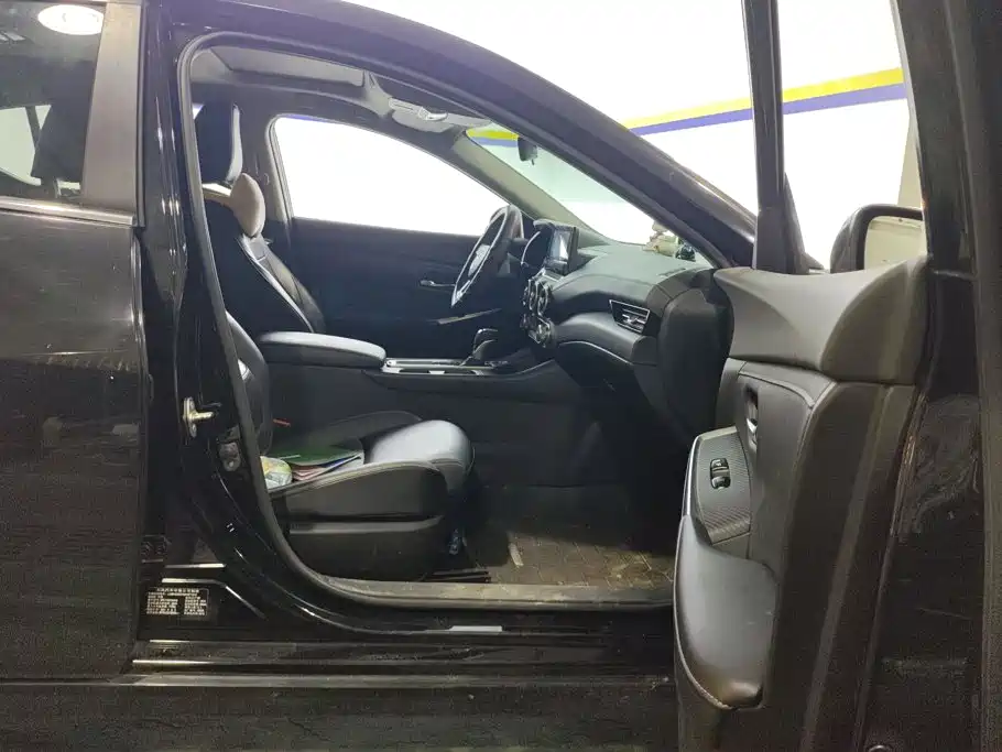 Nissan Sylphy — миниатюра 8