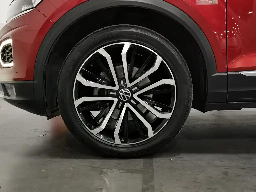 Volkswagen T-Roc — миниатюра 17
