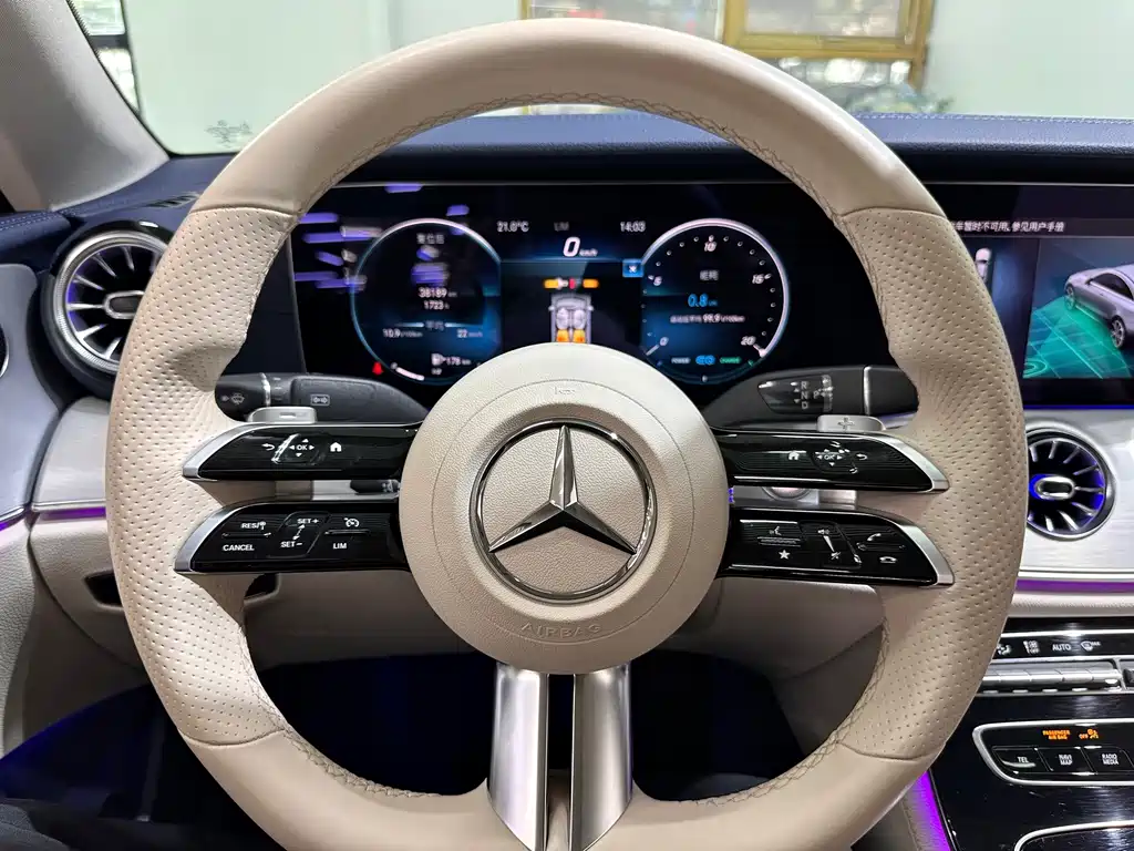 Mercedes-Benz E-Class (Import) — миниатюра 14