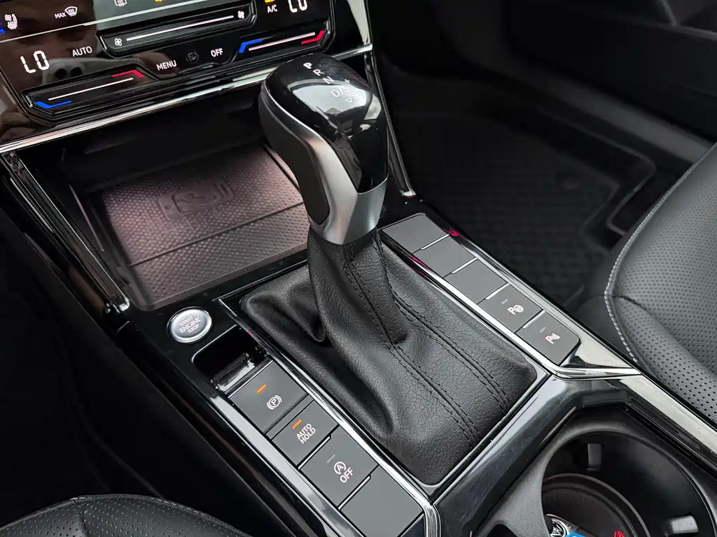 Volkswagen Passat — миниатюра 12