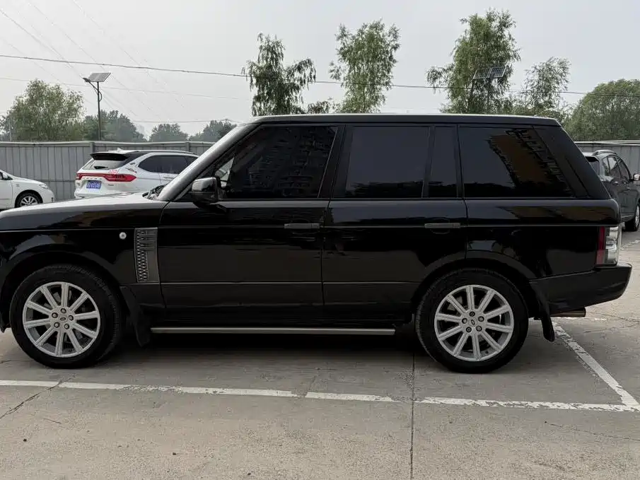 Land Rover Range Rover — миниатюра 3