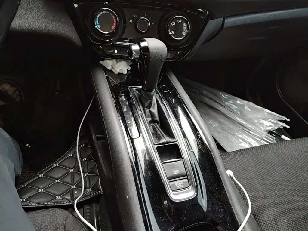 Honda Vezel — миниатюра 14