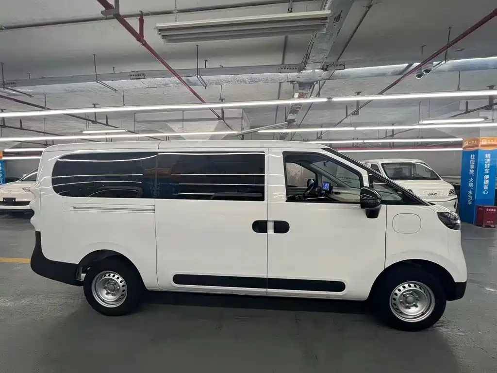 Maxus V1 2025 V1 (42kWh)