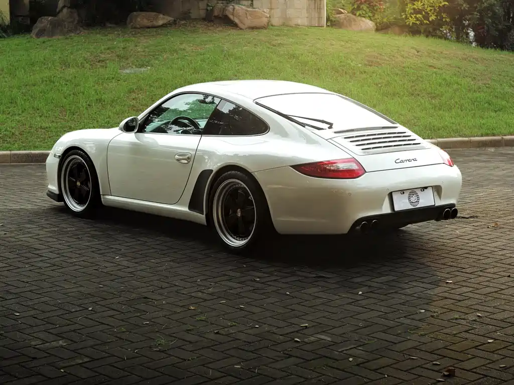 Porsche 911 2010 Carrera 3.6L