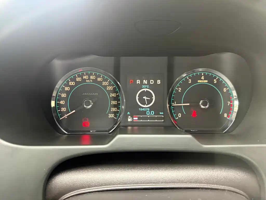Jaguar XF 2015 XF 2.0T