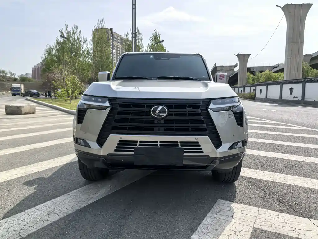 Lexus GX