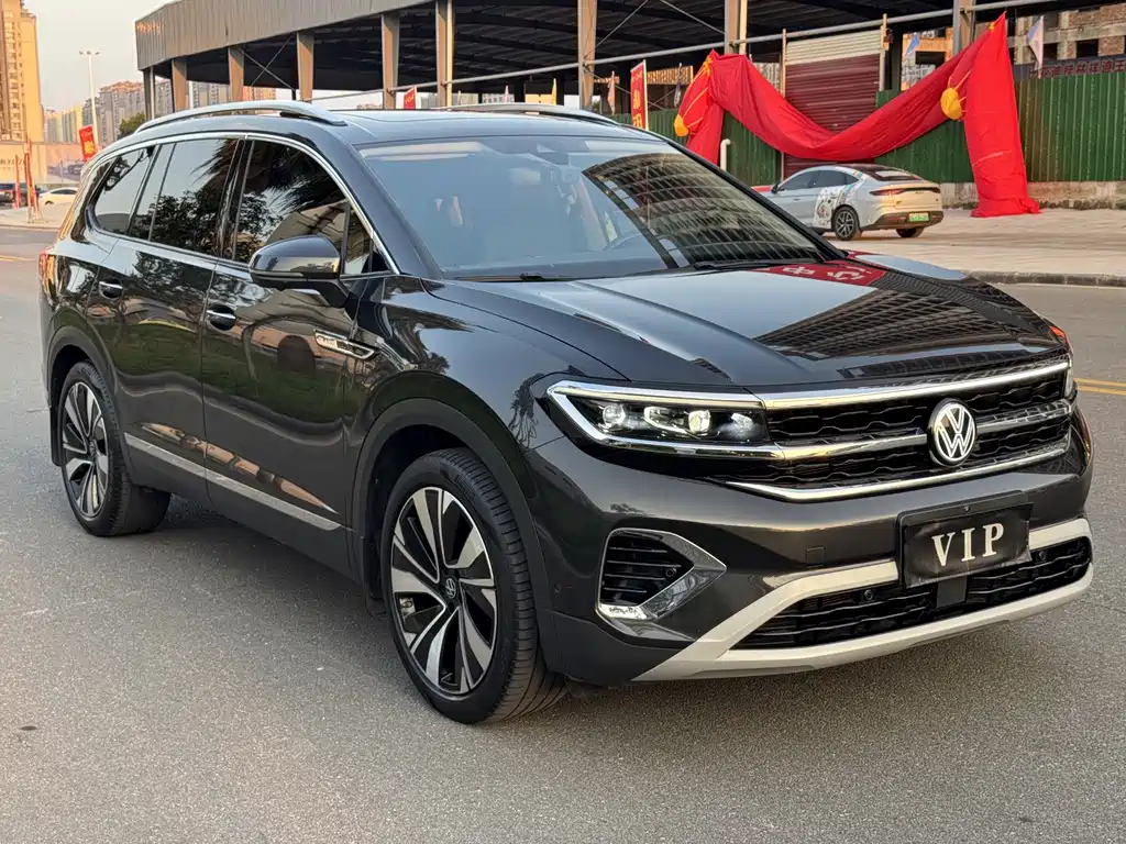 Volkswagen Talagon — миниатюра 3