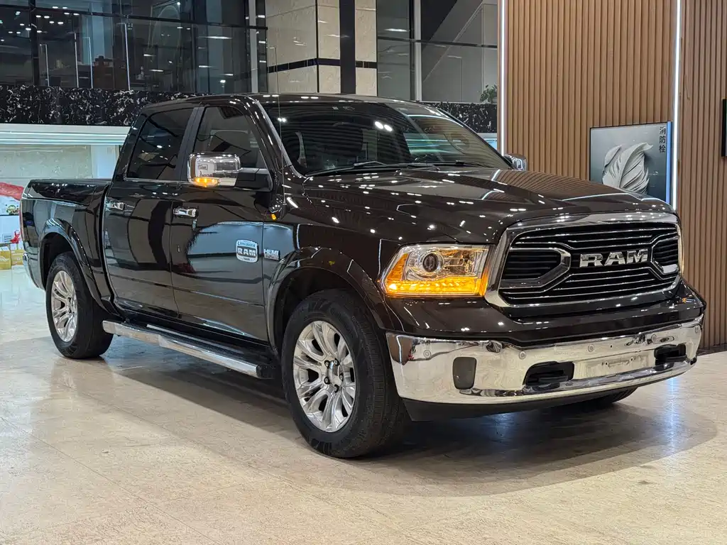 Ram Trucks 2017 5.7L AT