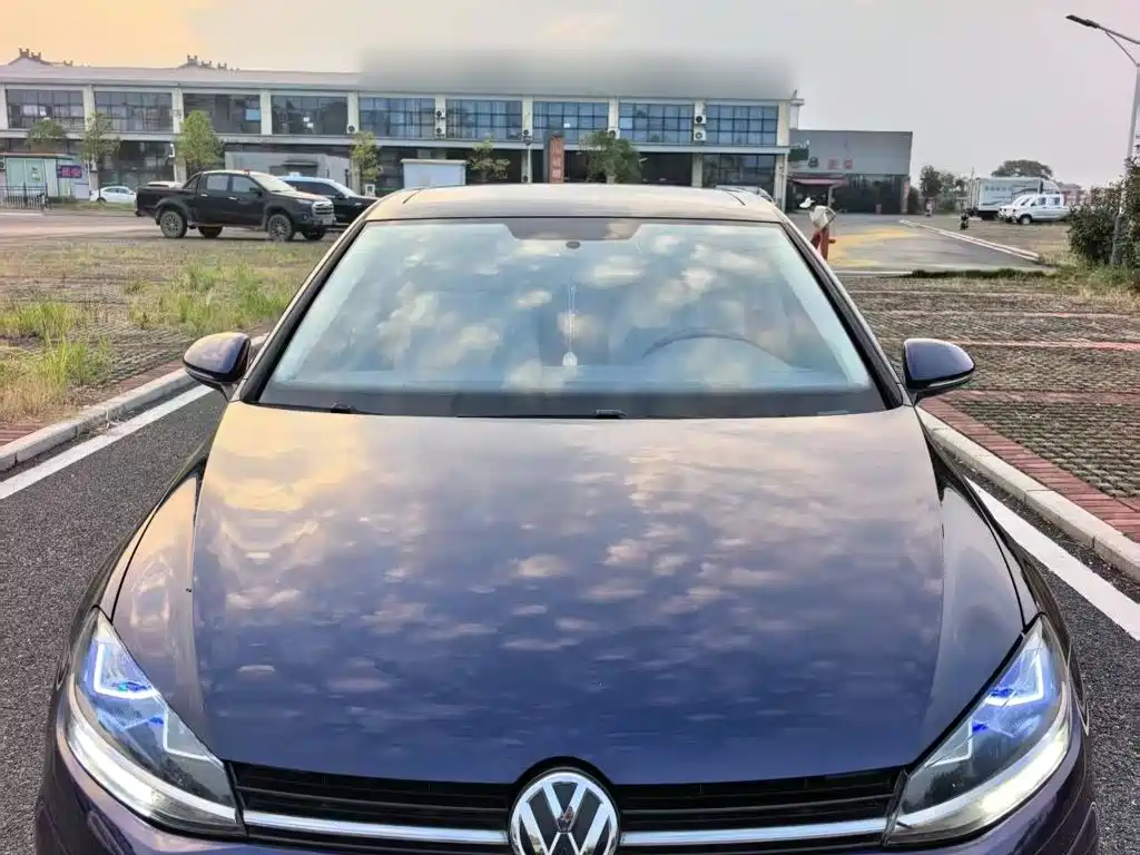Volkswagen Golf — миниатюра 3