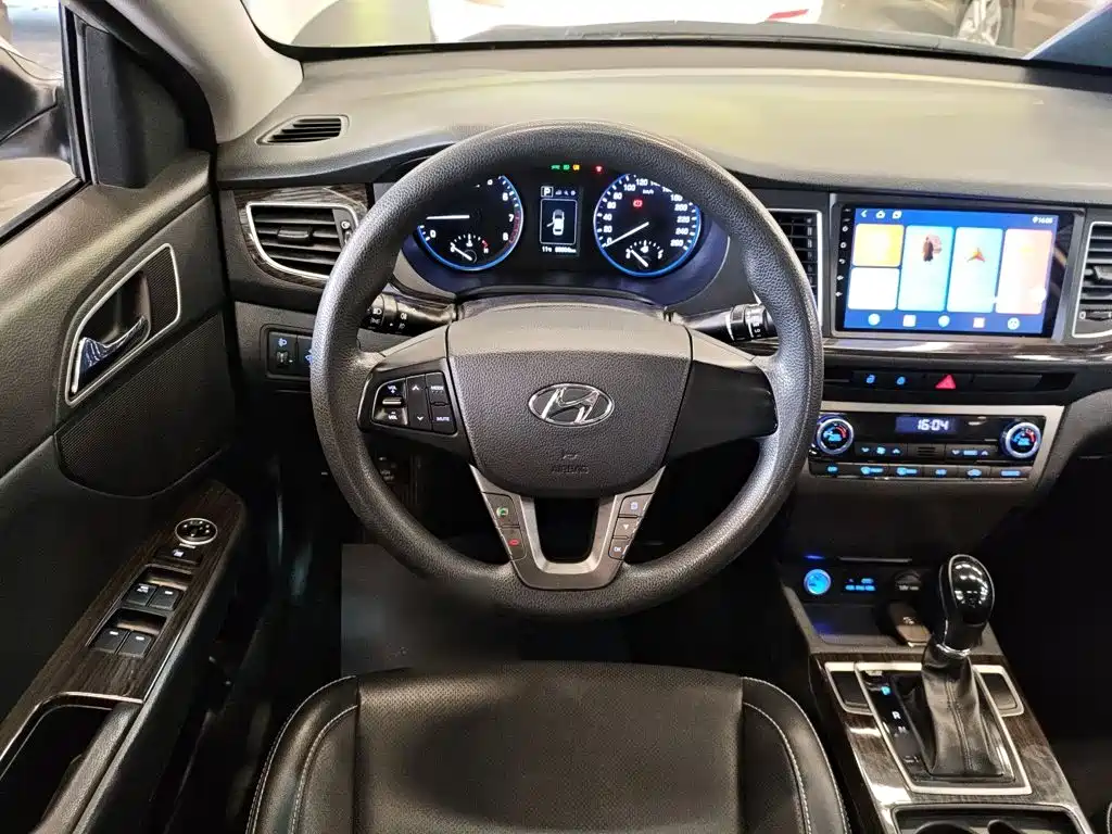 Hyundai Mistra — миниатюра 7