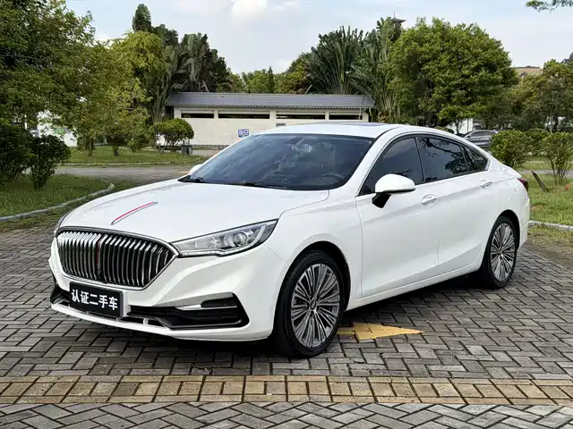 2023 Hongqi H5