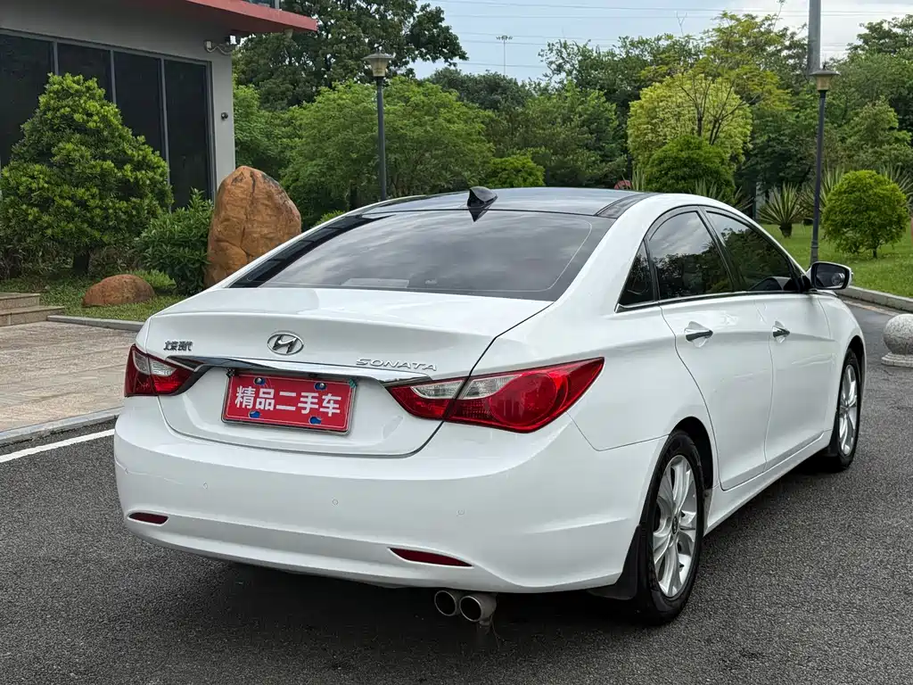 Hyundai Sonata — миниатюра 5