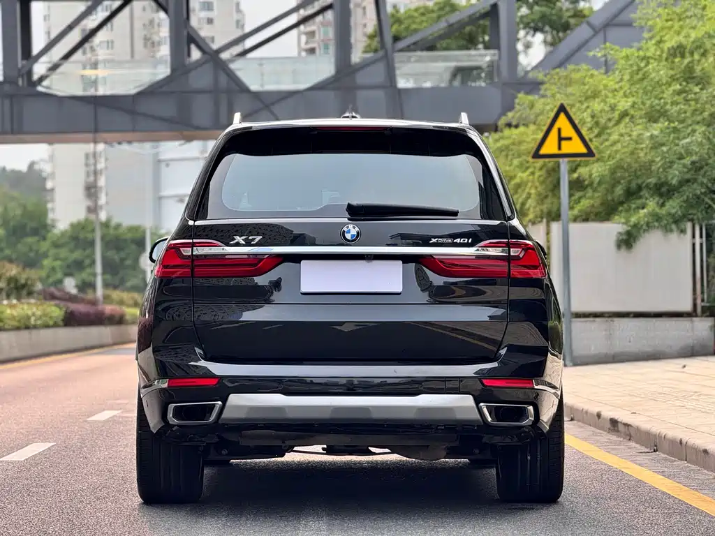 BMW X7 2019 xDrive40i Lead Luxury