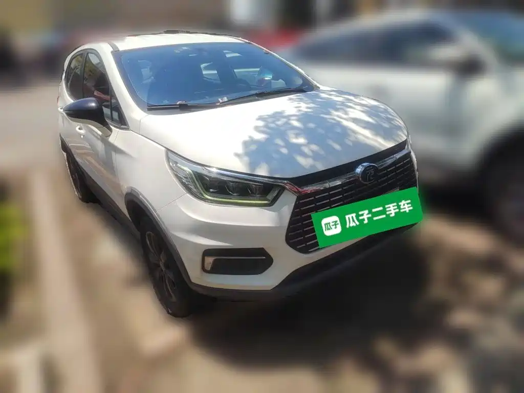 BYD Yuan EV — миниатюра 24