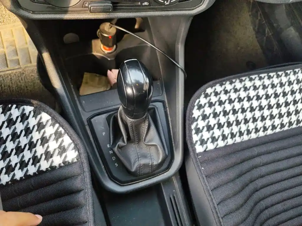 Volkswagen Santana — миниатюра 15