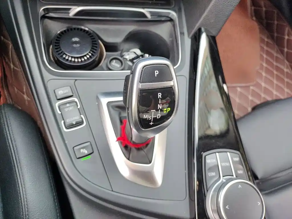 BMW 3 Series — миниатюра 7