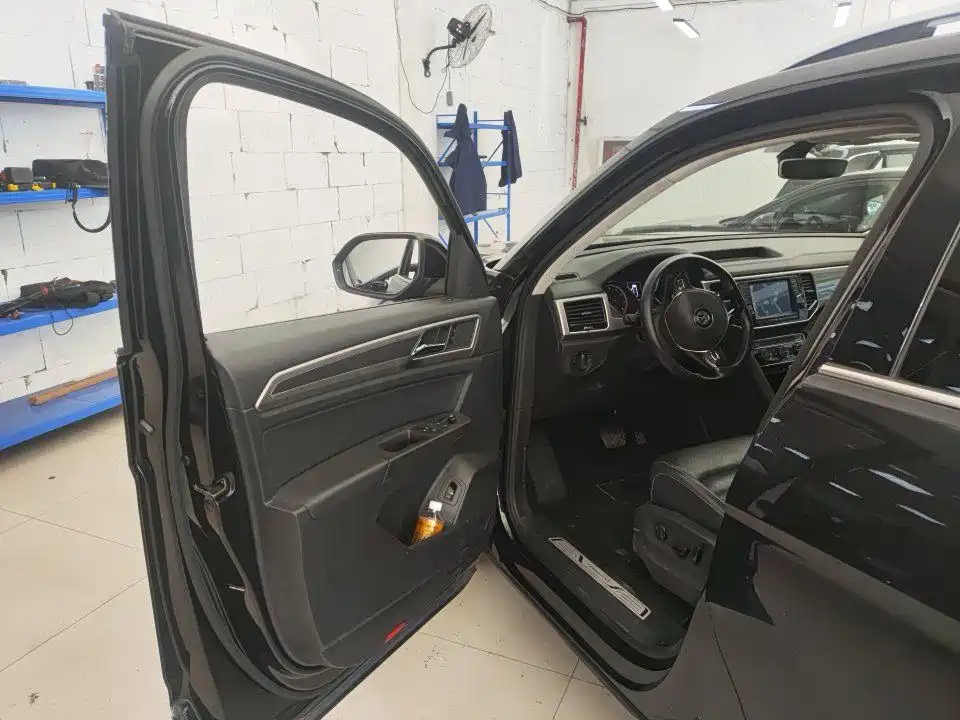 Volkswagen Teramont — миниатюра 3