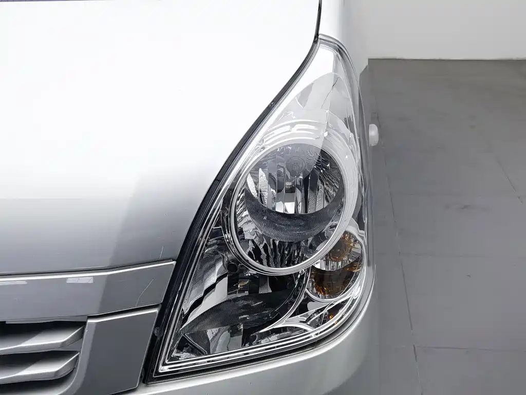 Wuling Rongguang S — миниатюра 7
