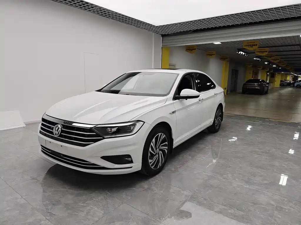 Volkswagen Sagitar 2022