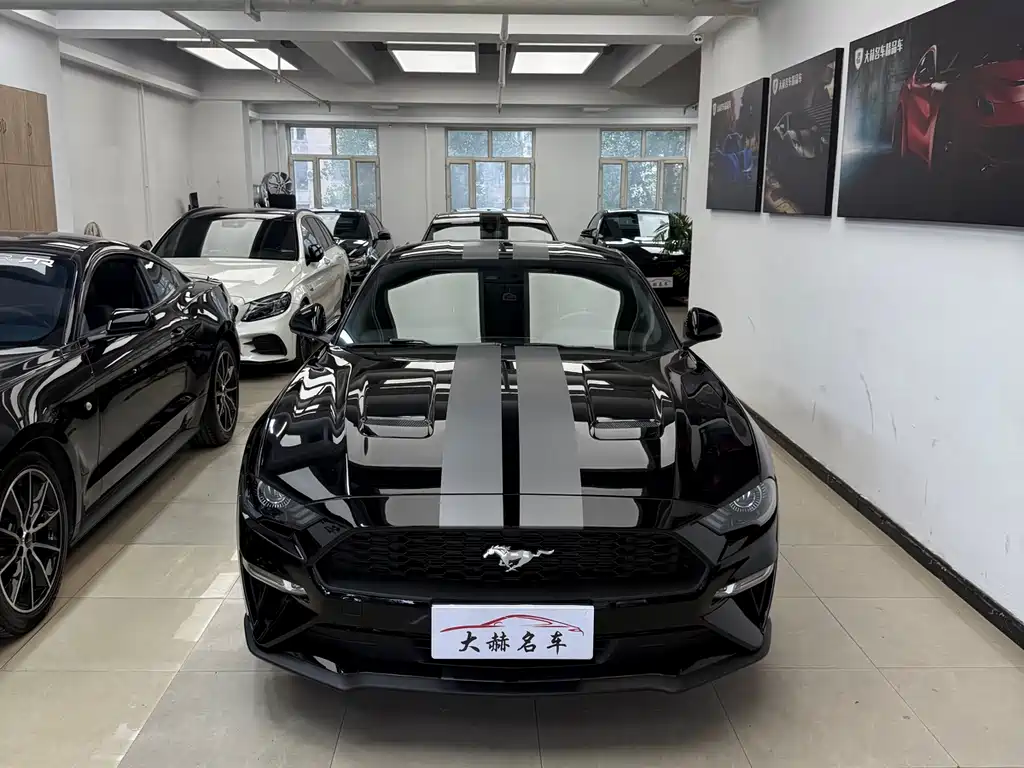 Ford Mustang 2020 2.3L EcoBoost