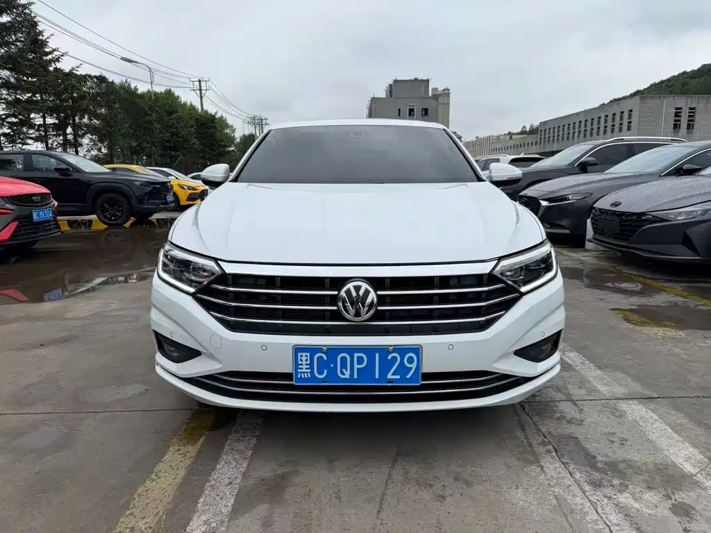 Volkswagen Sagitar 2021 280TSI DSG