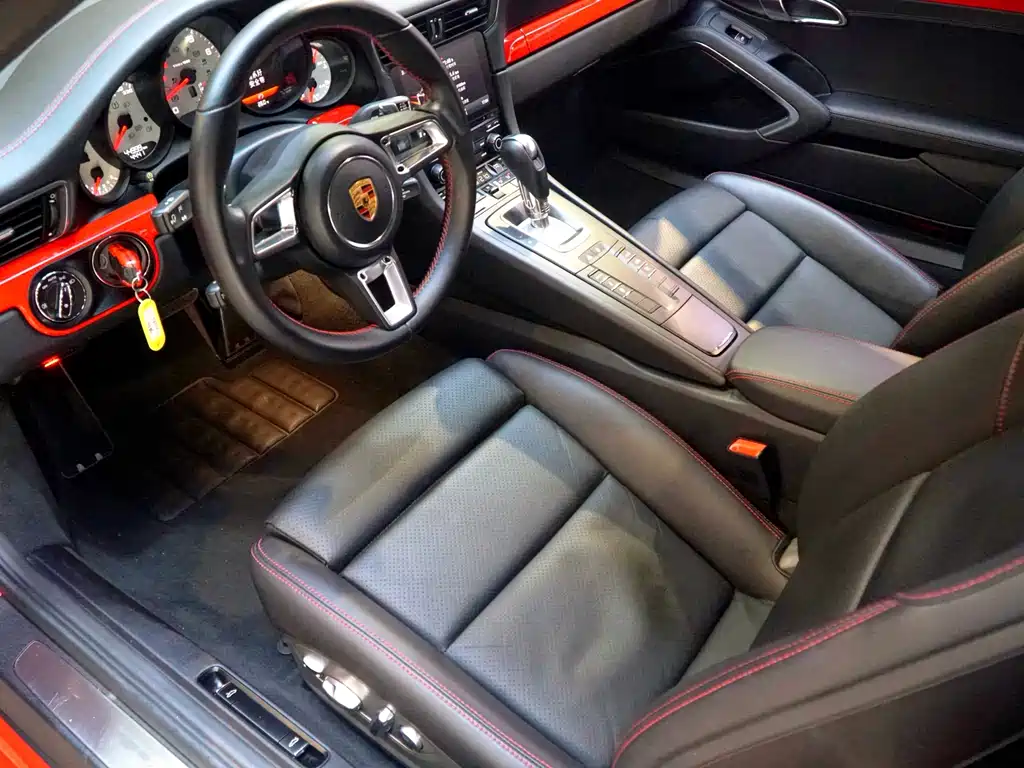 Porsche 911 2018 15
