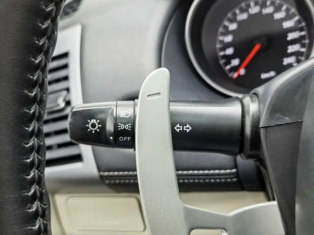 Mitsubishi Outlander (Import) — миниатюра 21