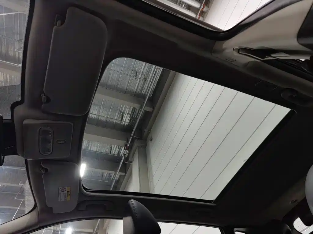 Nissan Qashqai — миниатюра 14