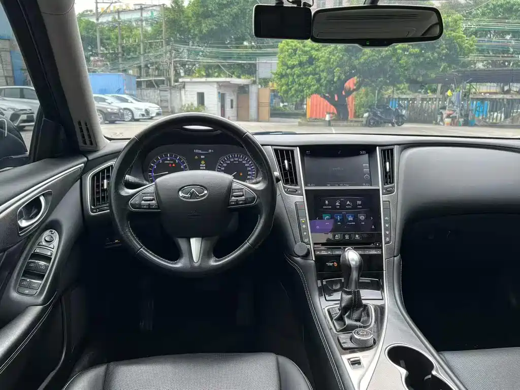 Infiniti Q50L — миниатюра 4