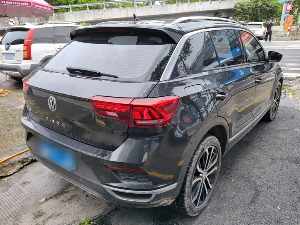 Volkswagen T-Roc — миниатюра 7