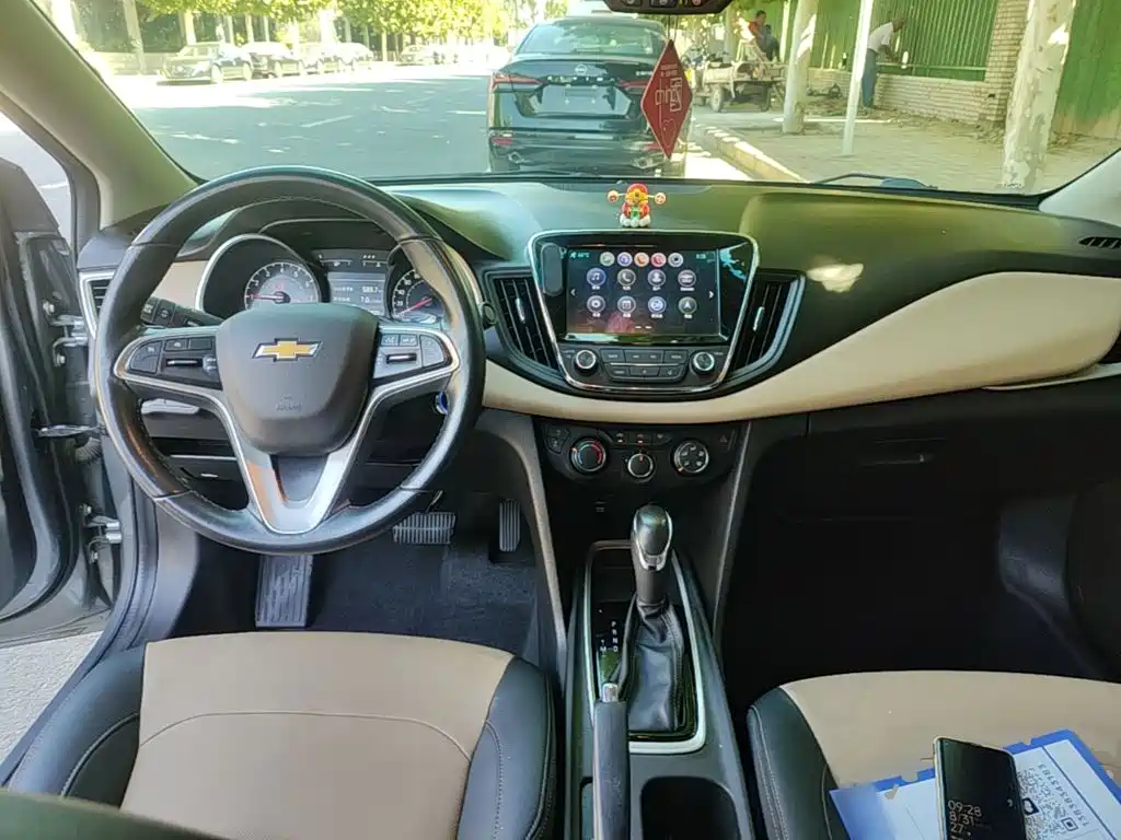 Chevrolet Monza — миниатюра 10