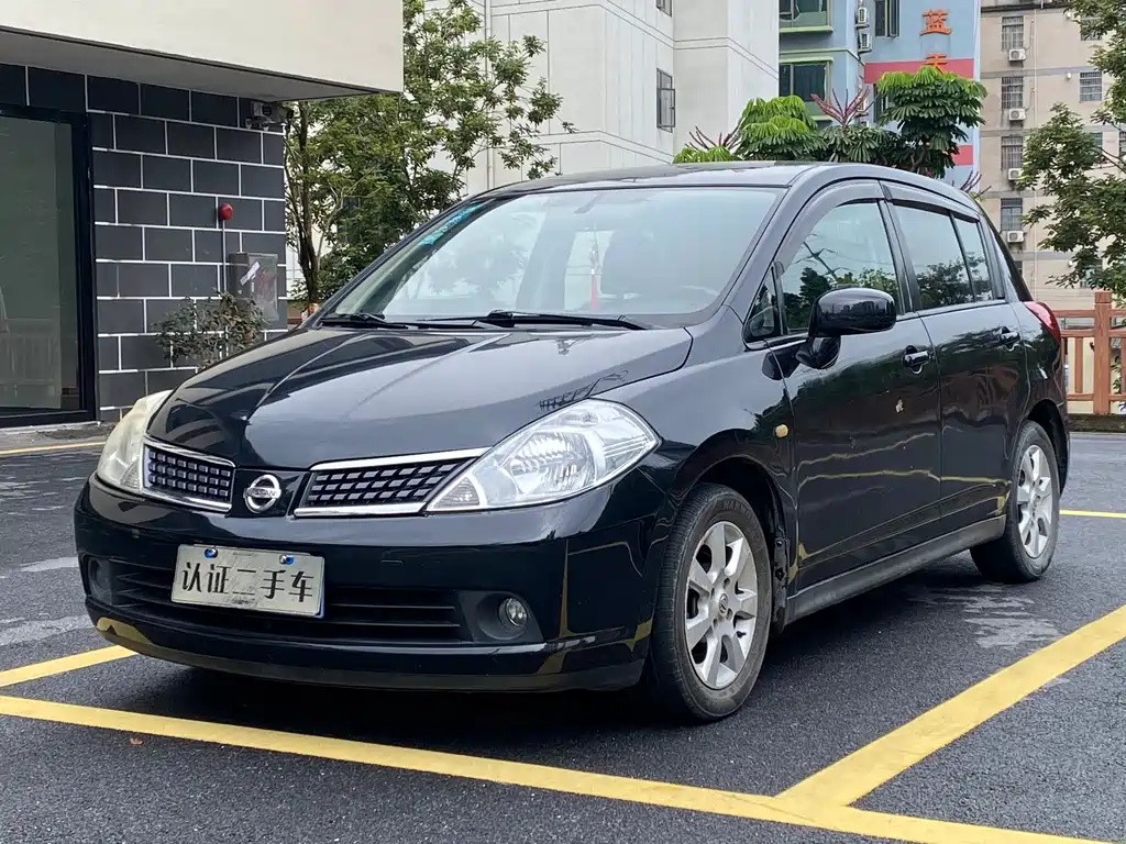 Nissan Tiida — миниатюра 2