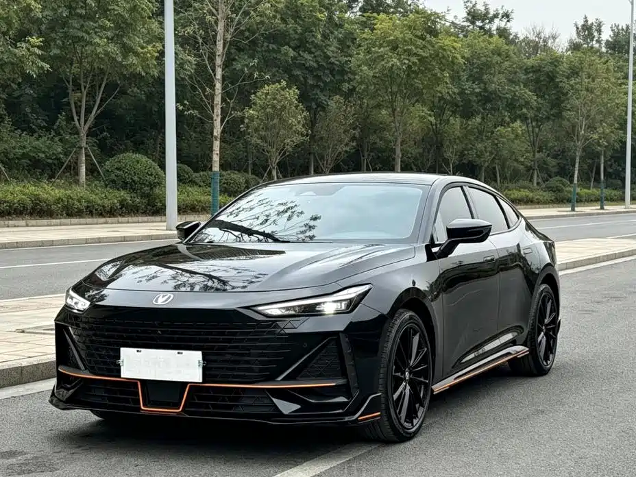 Changan UNI-V 2023