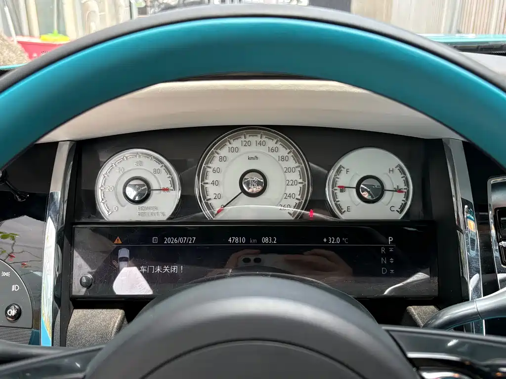 Rolls-Royce Wraith — миниатюра 8