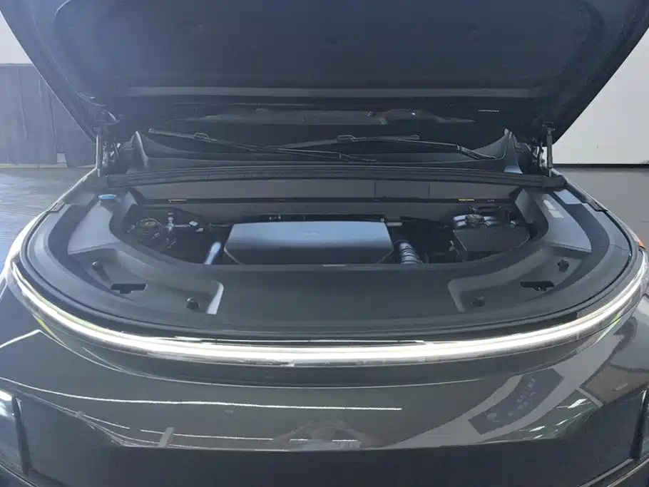 Li Auto L8 2025 Max