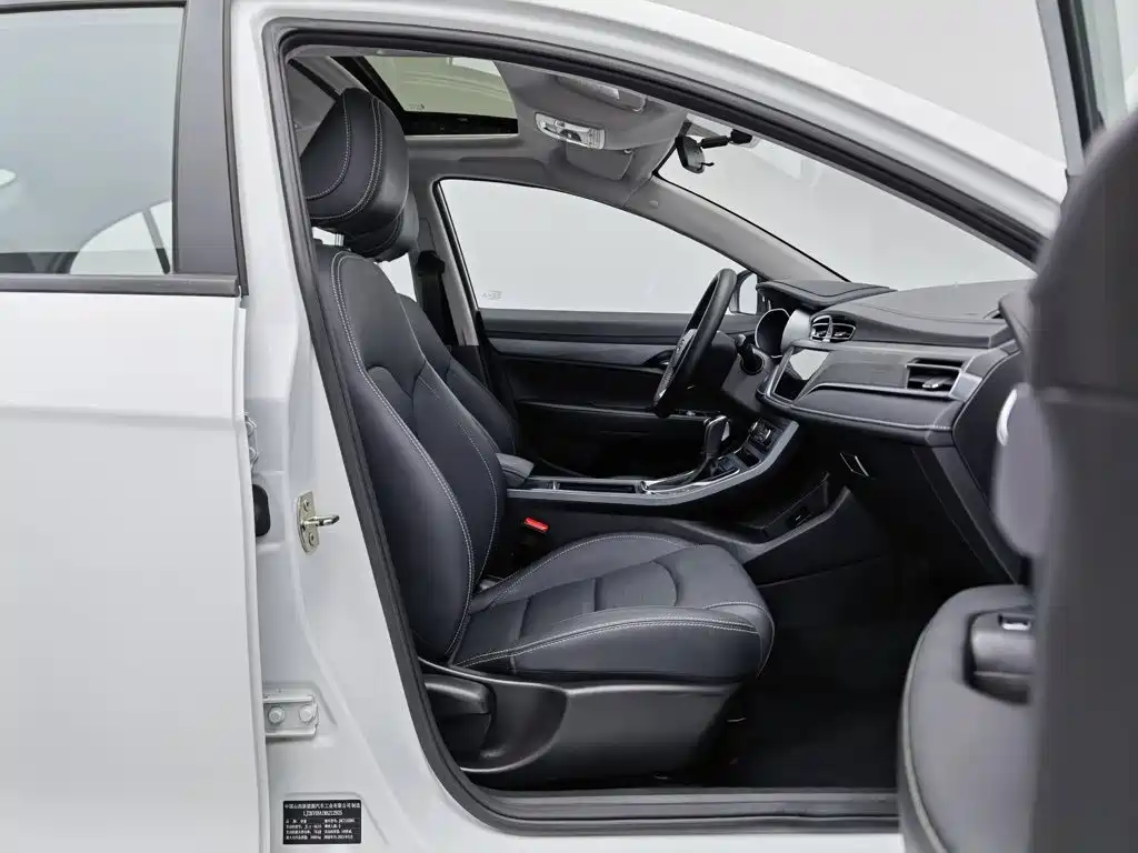 Geely Emgrand — миниатюра 23
